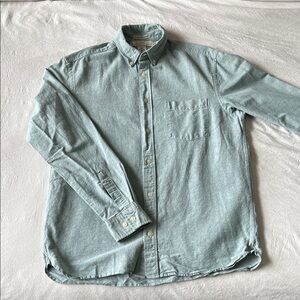 H&M Sea Foam Green Casual Button-Down Shirt